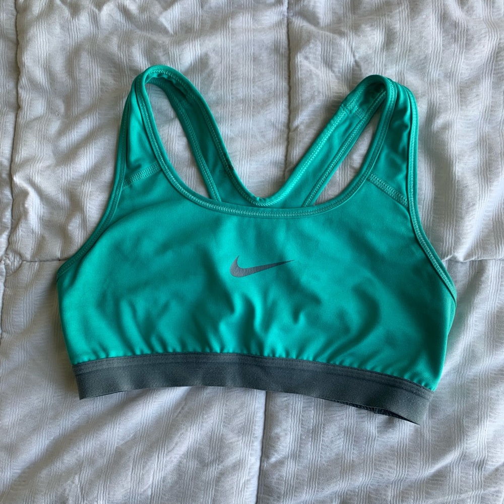 Nike sports bra